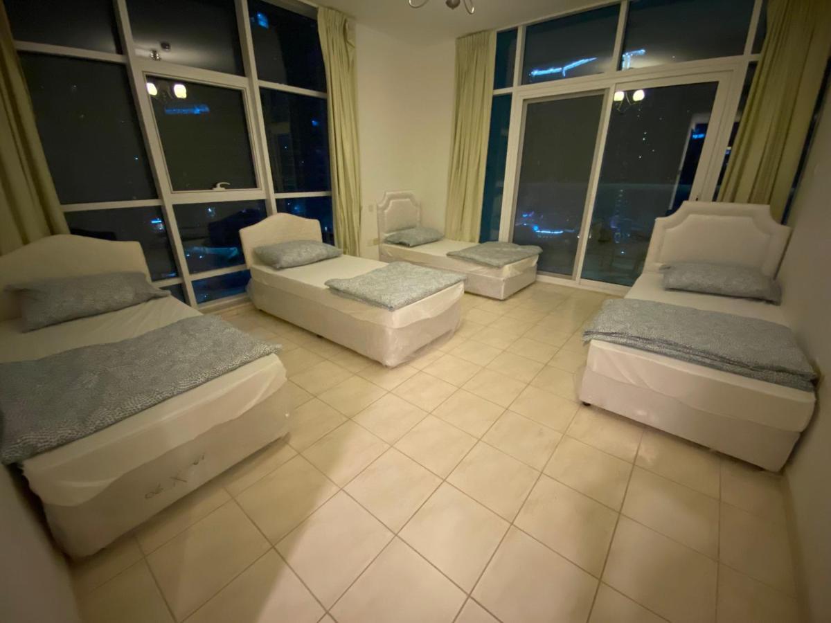 Elegance Hostel Dubai Exterior photo